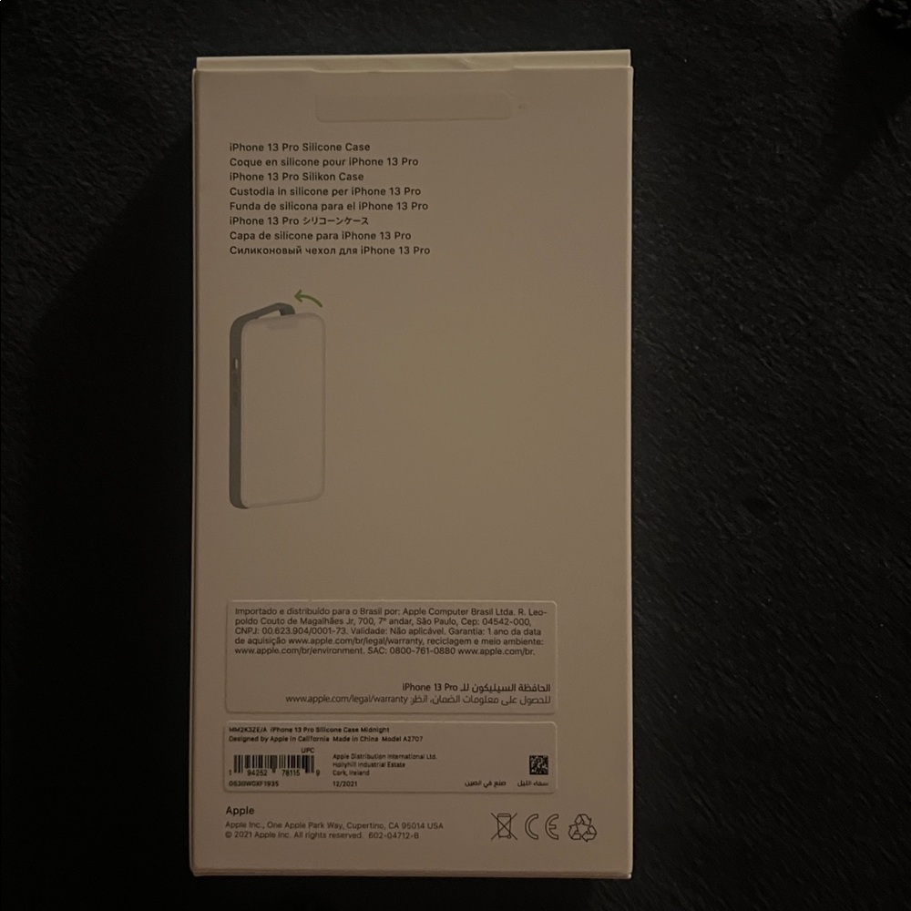 iPhone 13 Pro Silicone Case with MagSafe - Picture 7 of 7